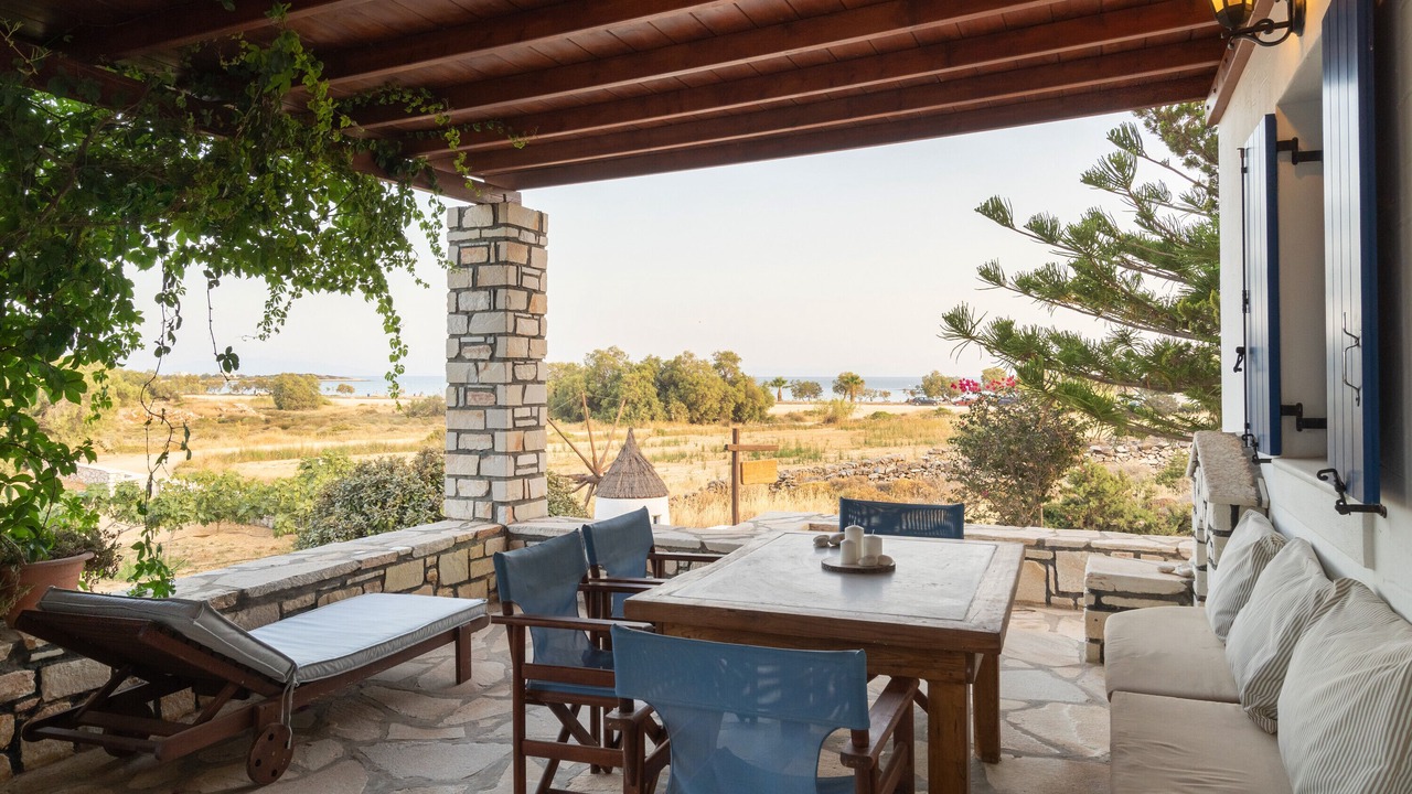 Photo of Outdoor in Aliki