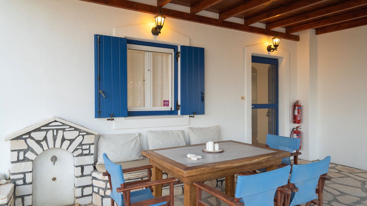 Photo of Outdoor in Aliki