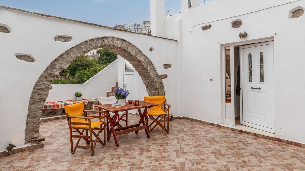 Photo of Outdoor in Koronos