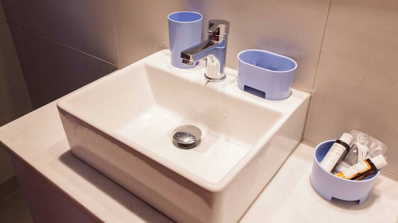 Photo of Bathroom in Exarhia