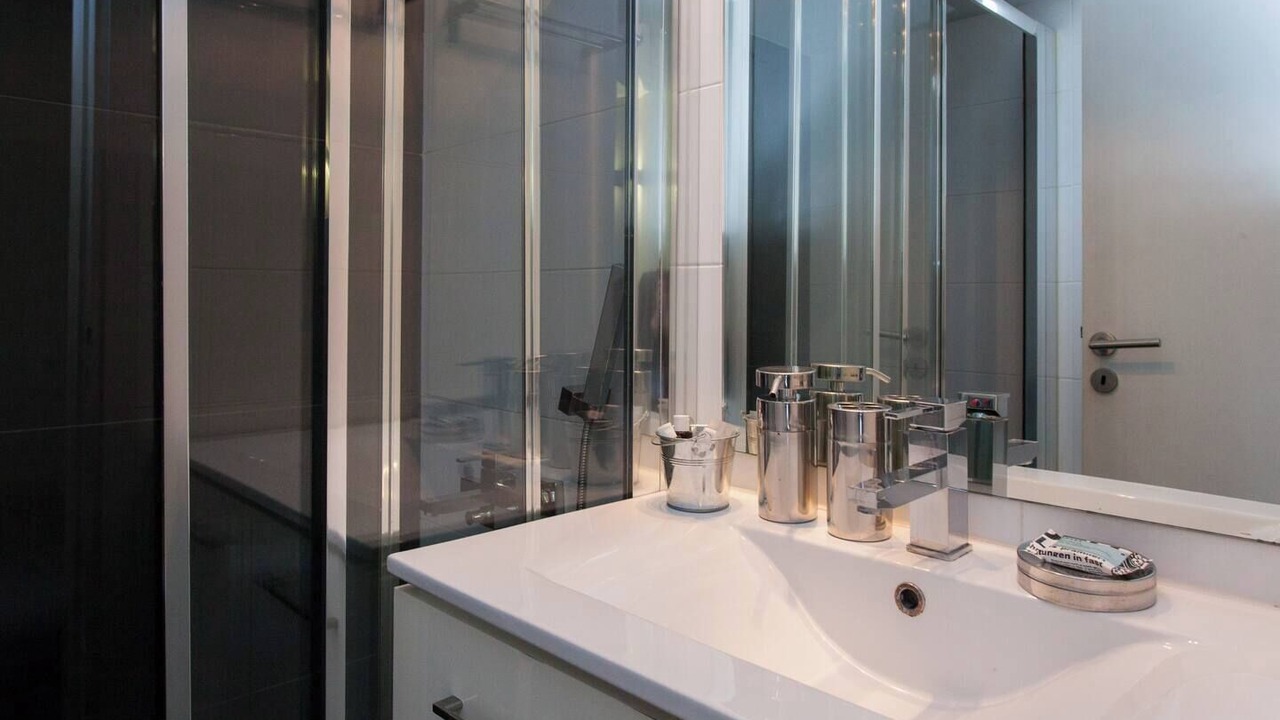 Photo of Bathroom in Exarhia