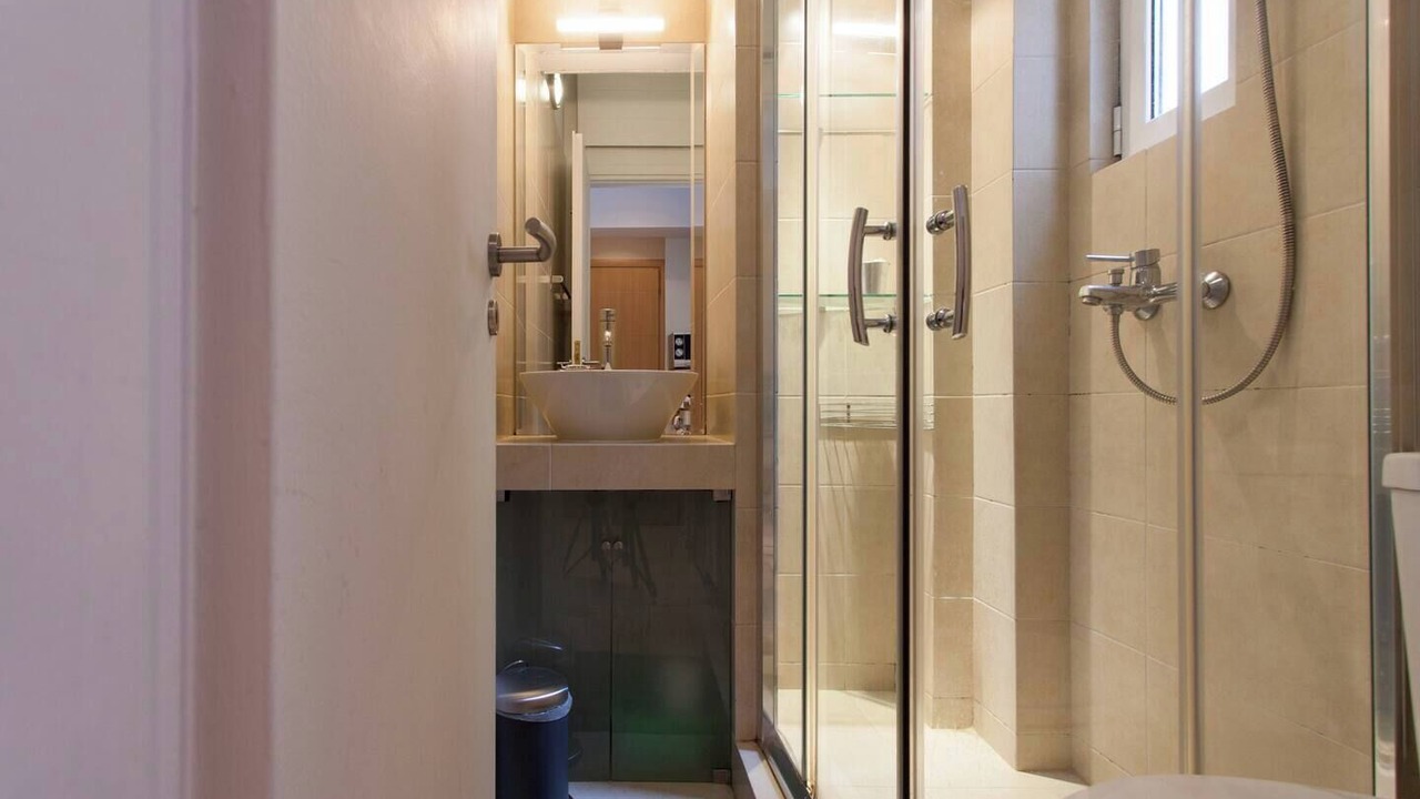 Photo of Bathroom in Exarhia