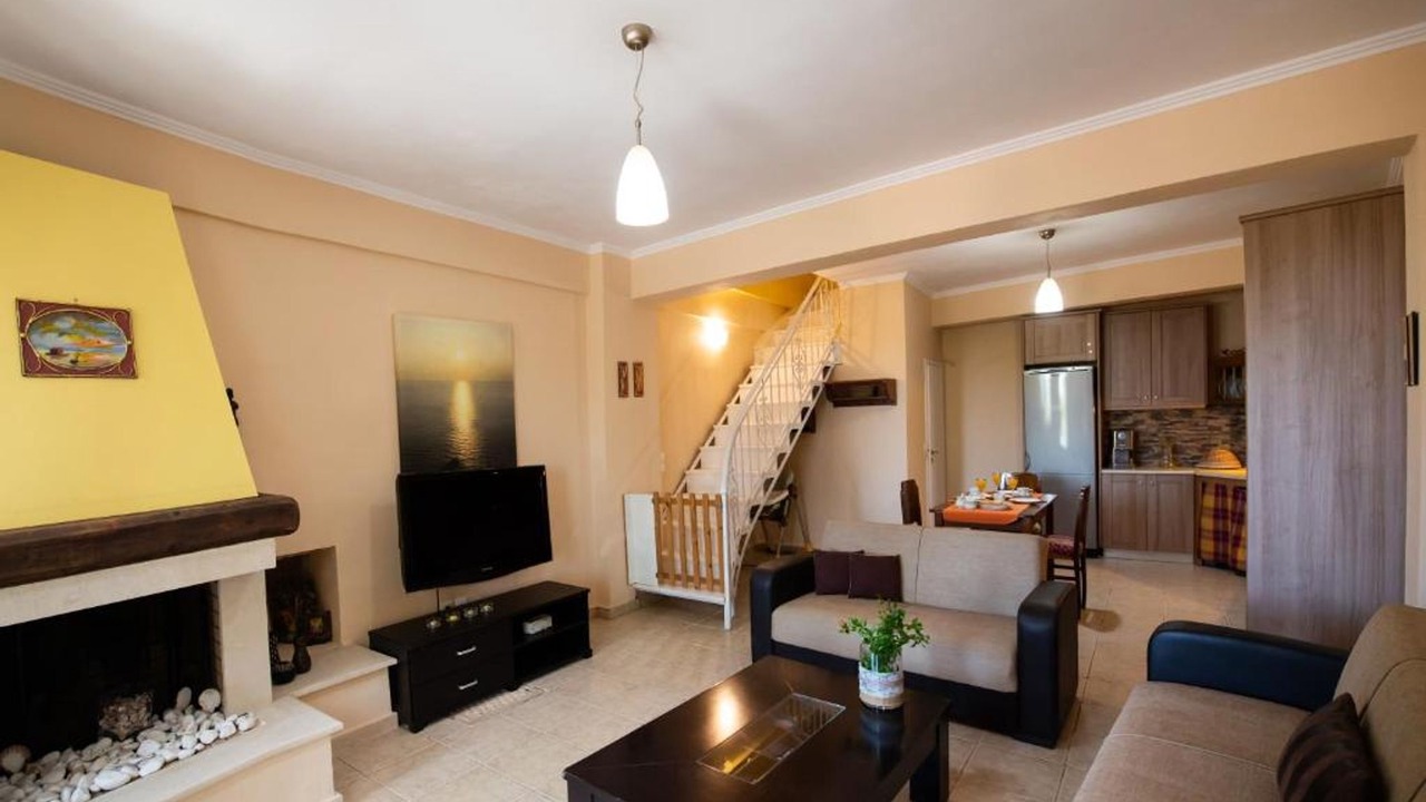 Photo of Livingroom in Drimonas
