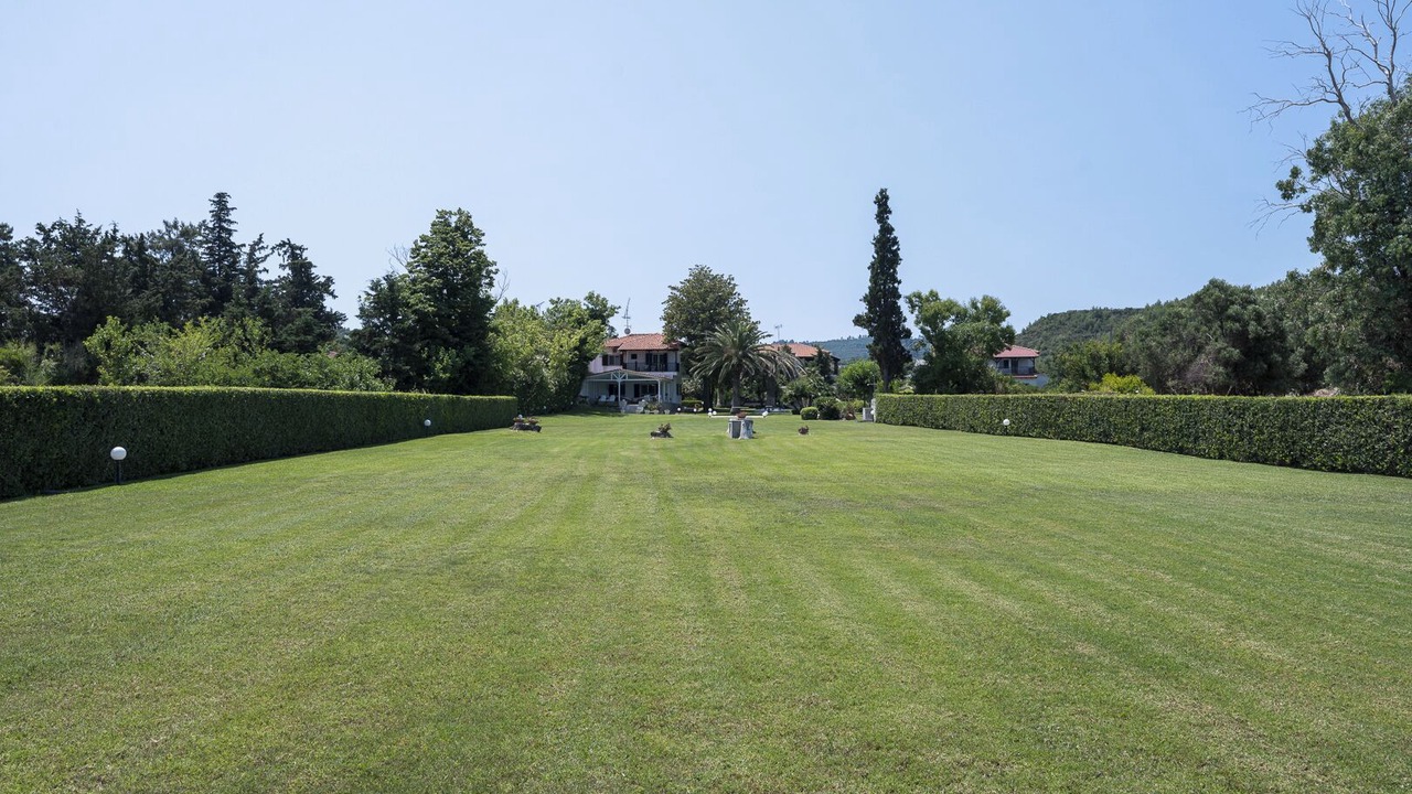 Photo of Outdoor in Polichrono