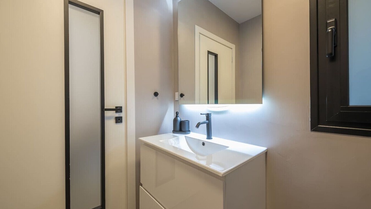 Photo of Bathroom in Athens City Centre