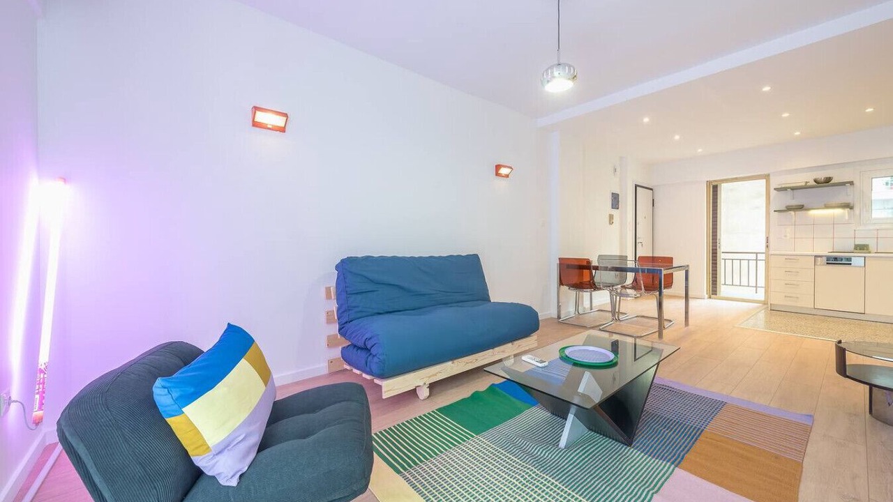 Photo of Livingroom in Exarhia