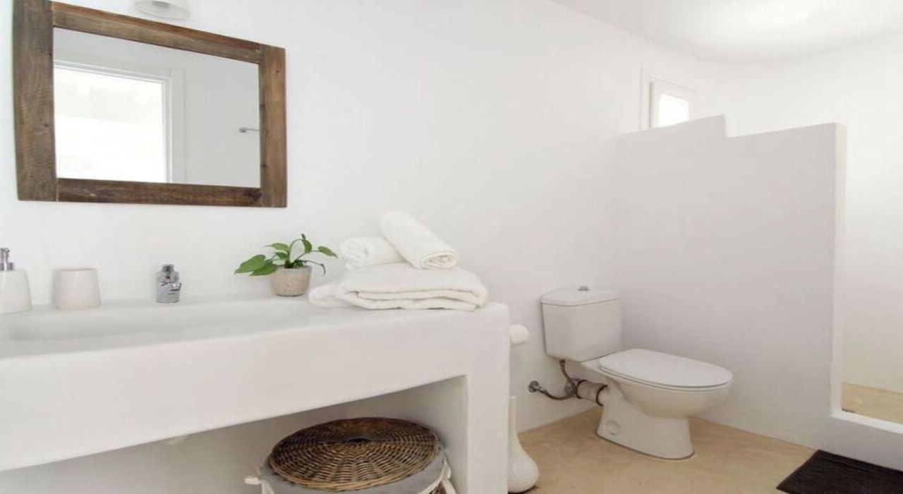 Photo of Bathroom in Fanari