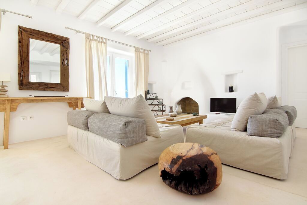 Photo of Livingroom in Fanari