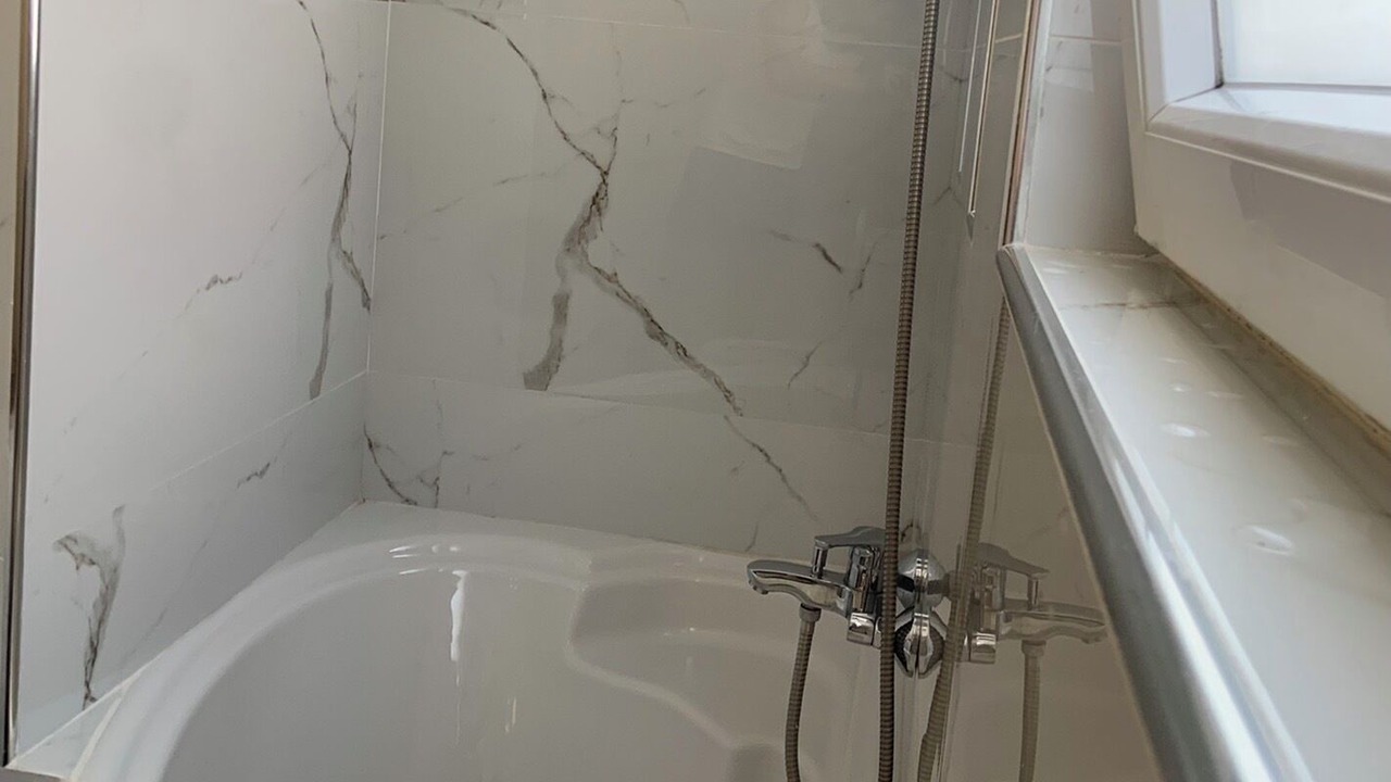 Photo of Bathroom in Alimos
