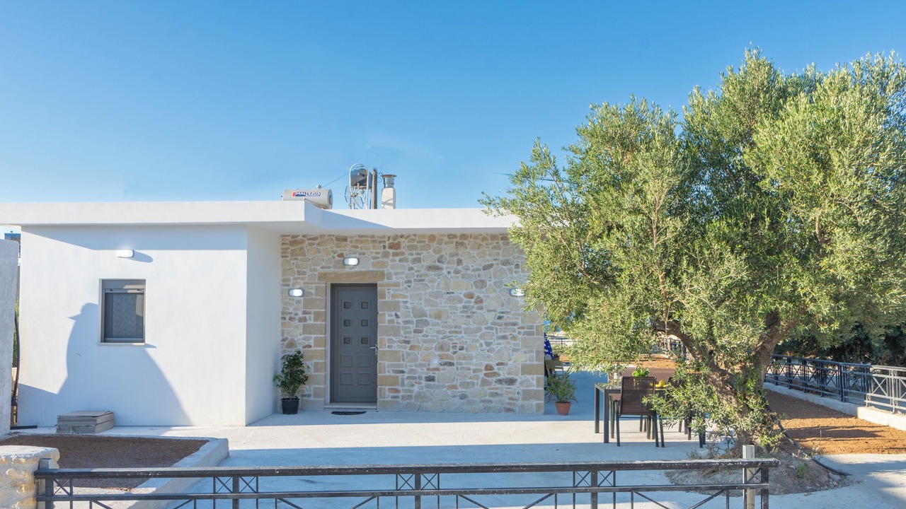 Photo of Patio Balcony in Gramvousa