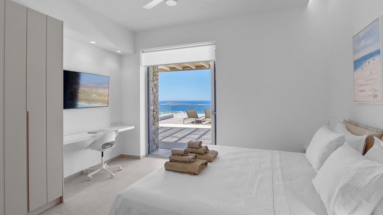 Photo of Bedroom in Paros