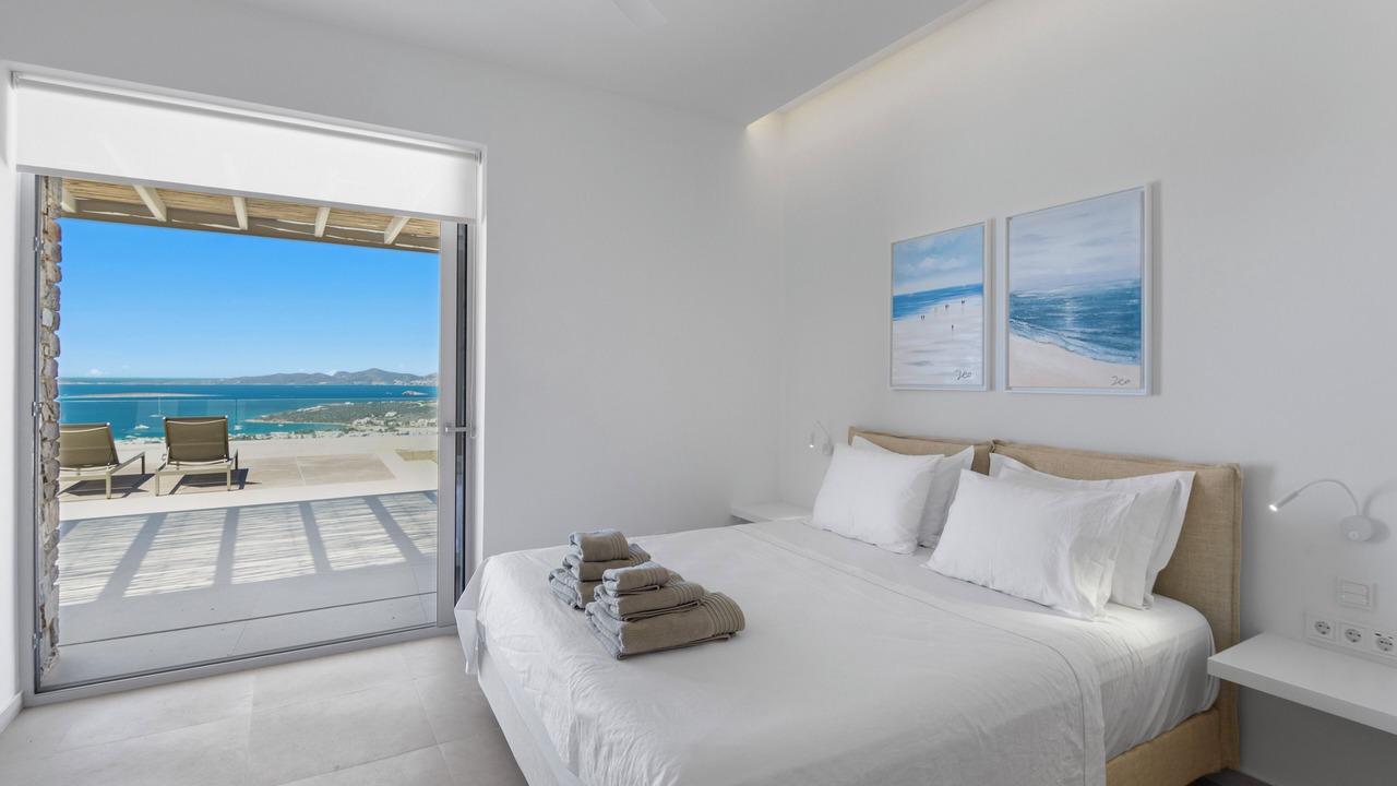 Photo of Bedroom in Paros
