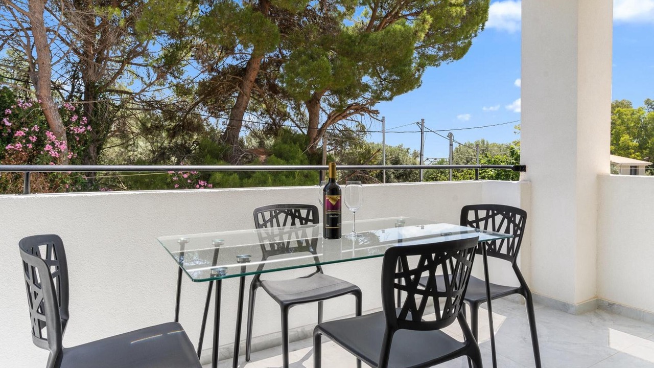 Photo of Outdoor in Episkopos