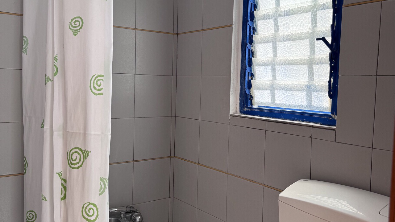 Photo of Bathroom in Pisses