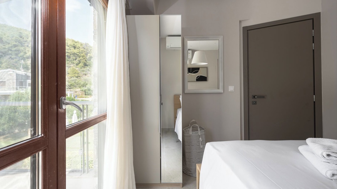 Photo of Bedroom in Sithonia