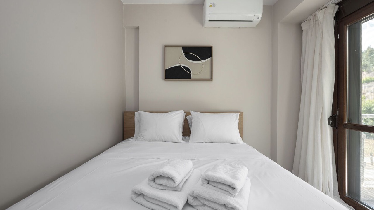 Photo of Bedroom in Sithonia