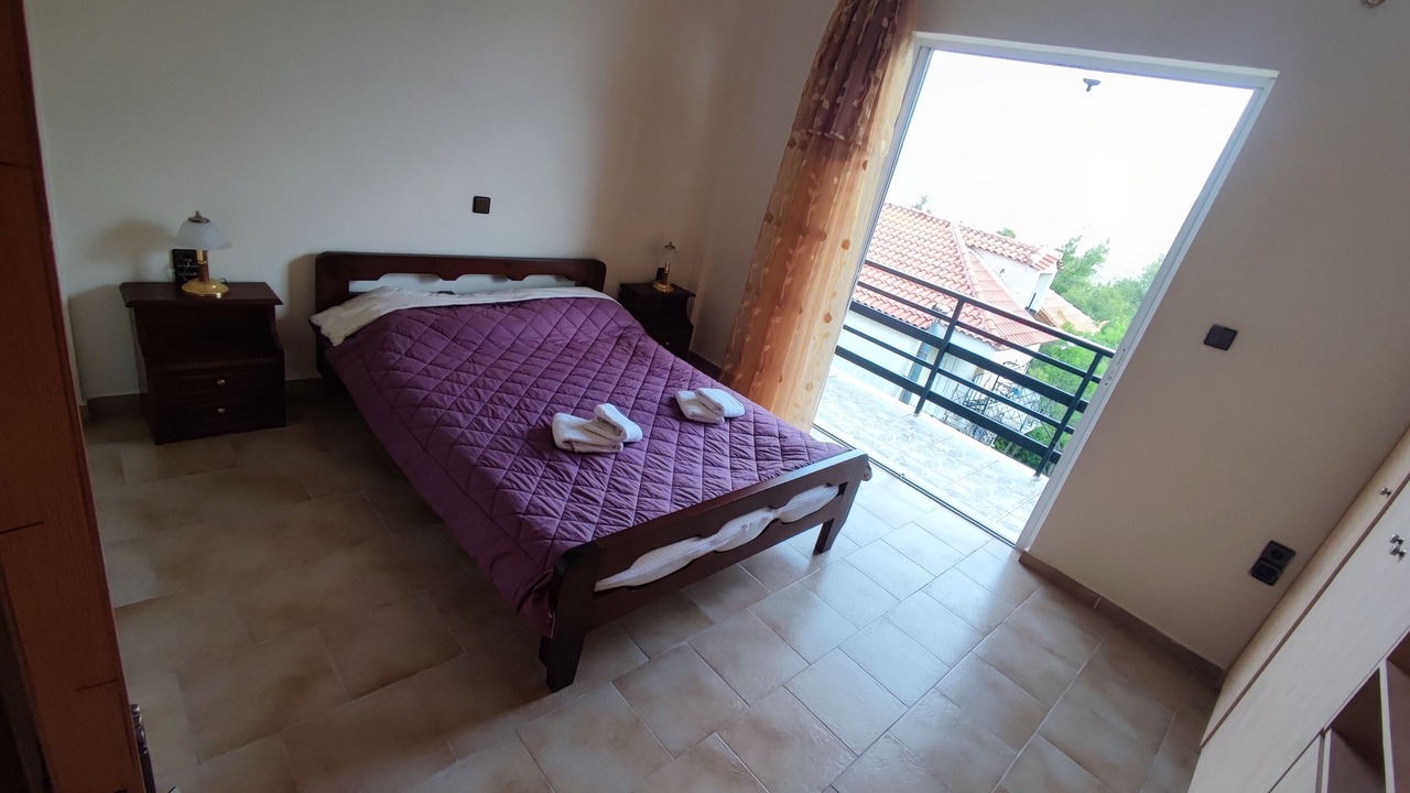 Photo of Bedroom in Almiros