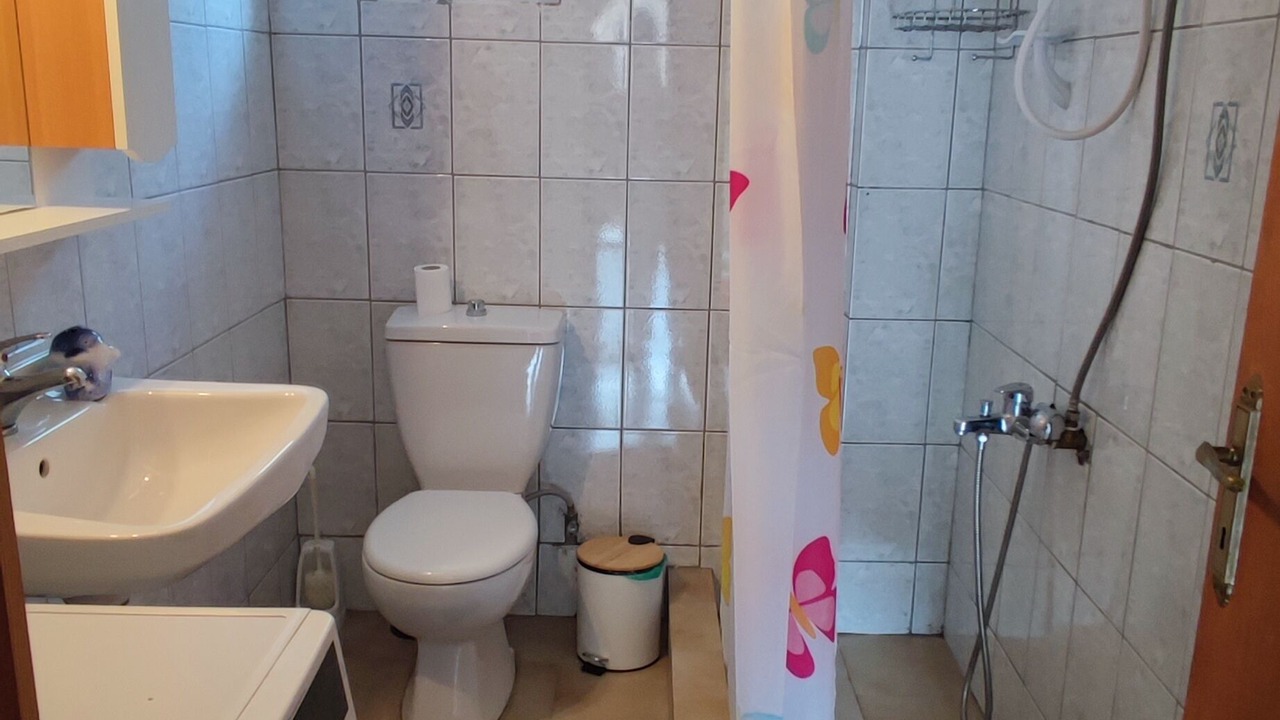 Photo of Bathroom in Almiros