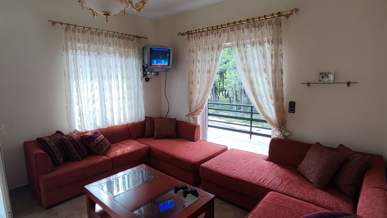 Photo of Livingroom in Almiros