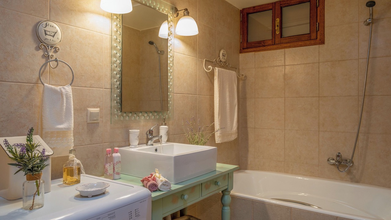 Photo of Bathroom in Kefalas