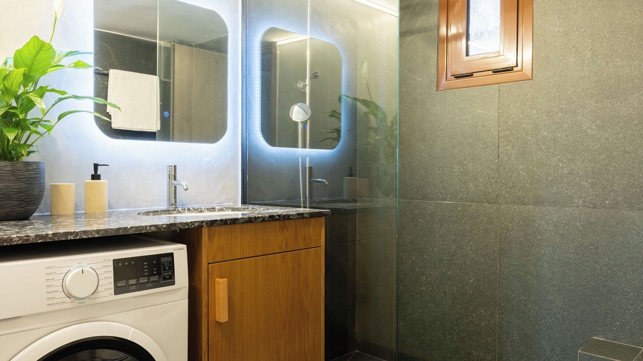 Photo of Bathroom in Agkisaras