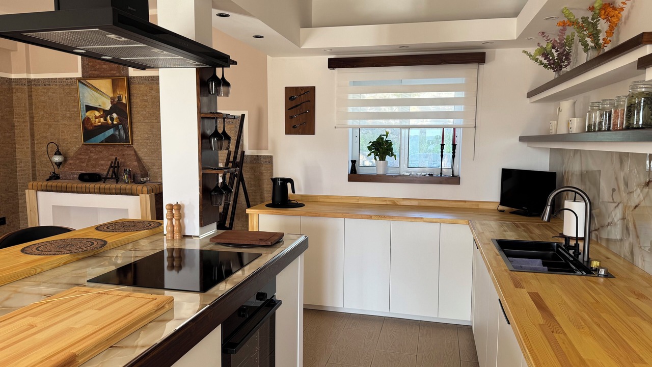 Photo of Kitchen in Longanikos