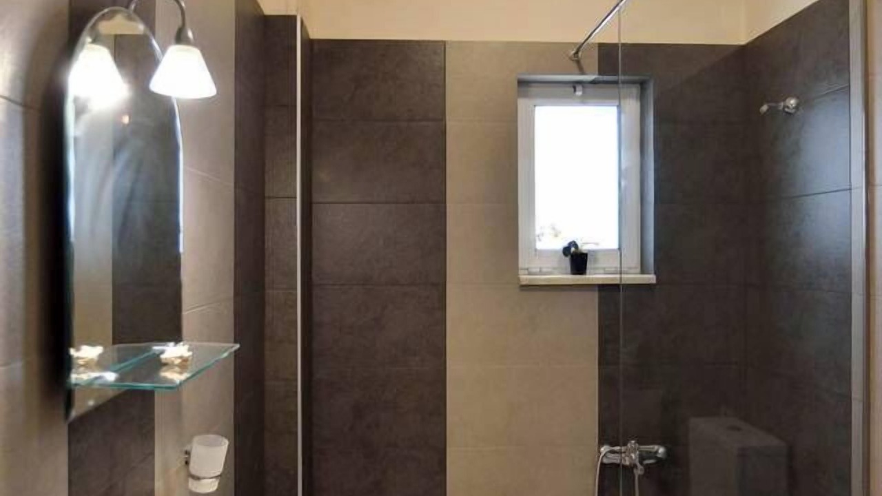 Photo of Bathroom in Nopigia