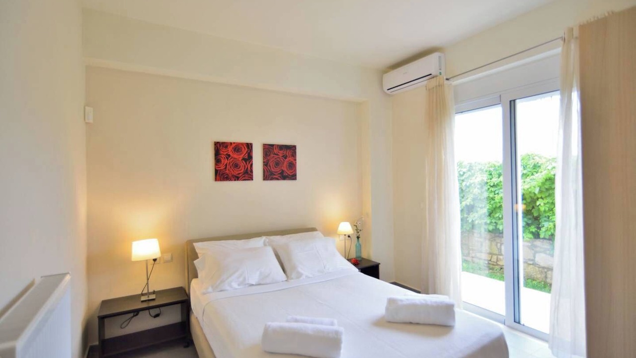 Photo of Outdoor in Nopigia