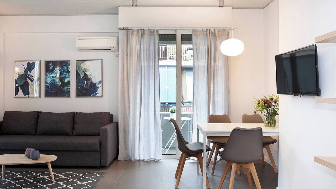 Photo of Livingroom in Exarhia