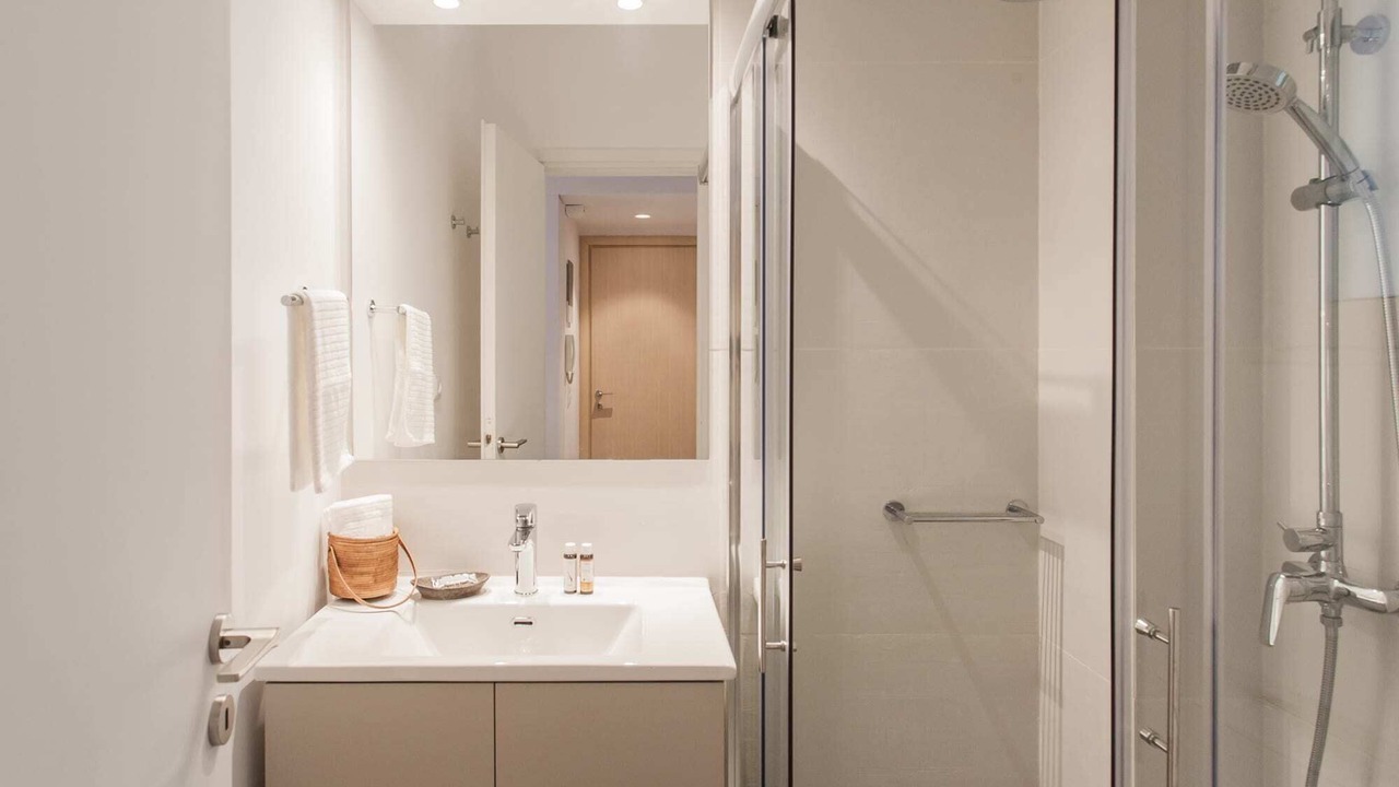 Photo of Bathroom in Exarhia