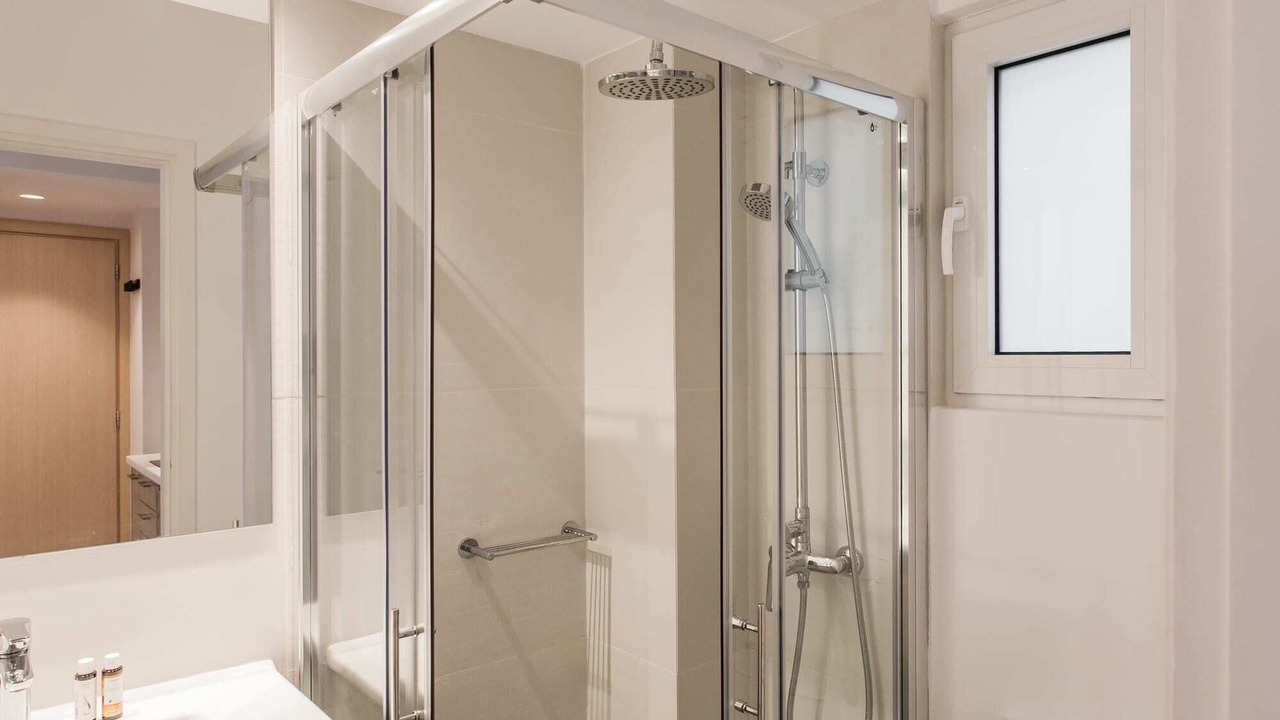 Photo of Bathroom in Exarhia