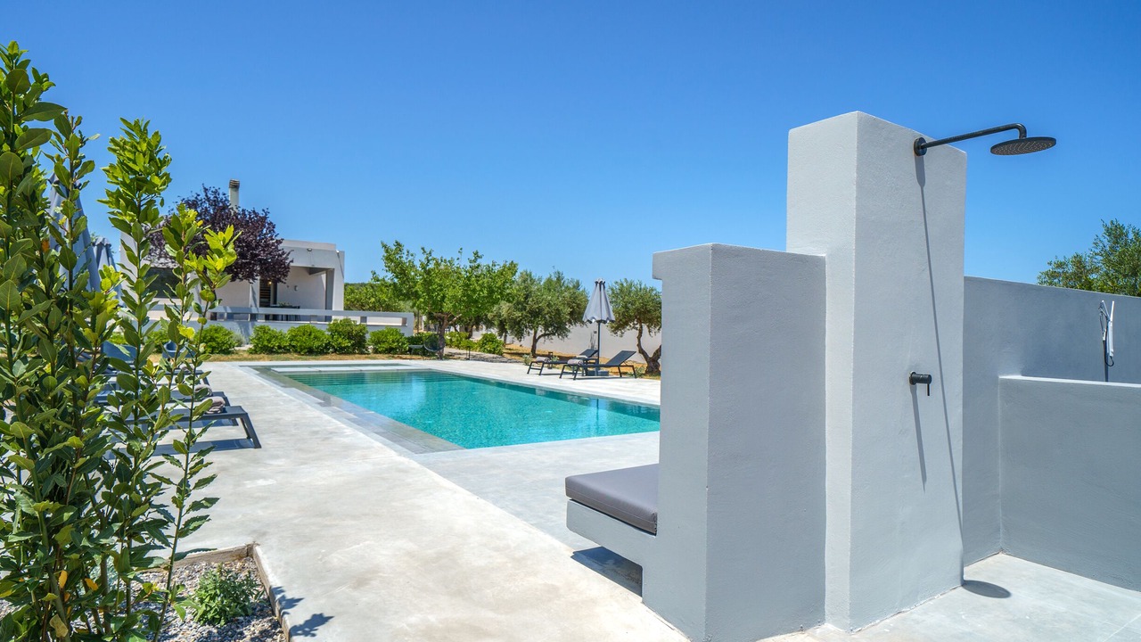Photo of Outdoor in Perama