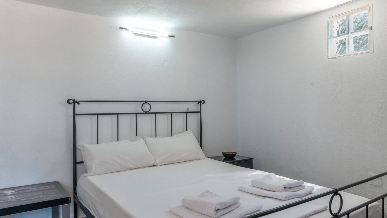 Photo of Bedroom in Salamis