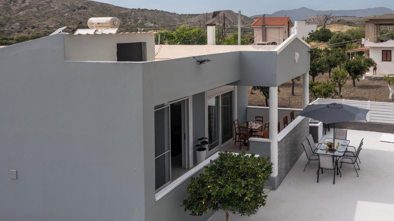 Photo of Outdoor in South Rhodes