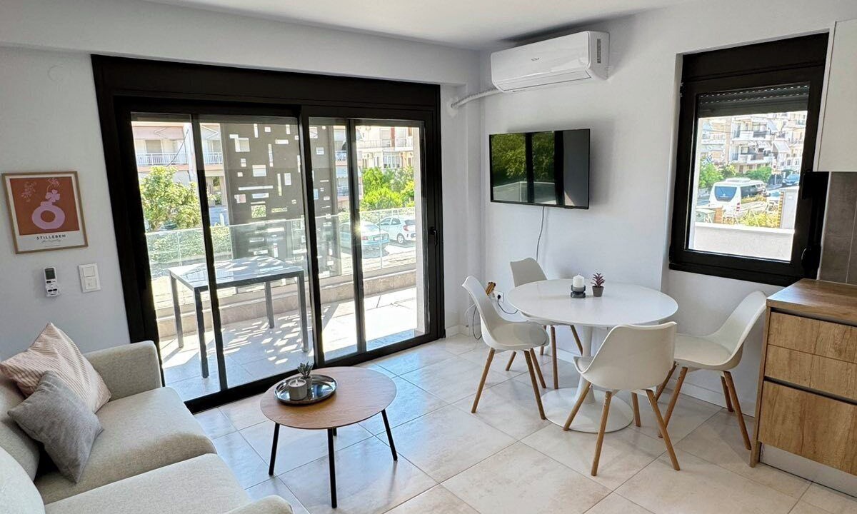 Photo of Livingroom in Neoi Epivates