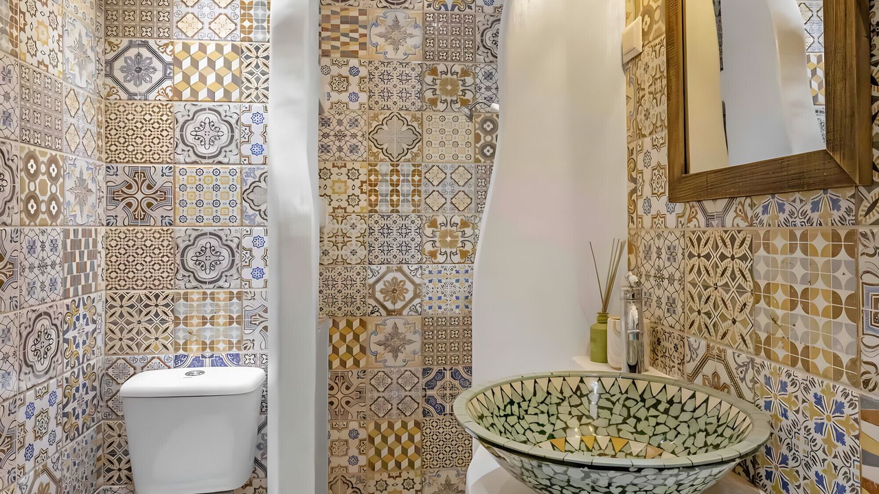Photo of Bathroom in Kallithea