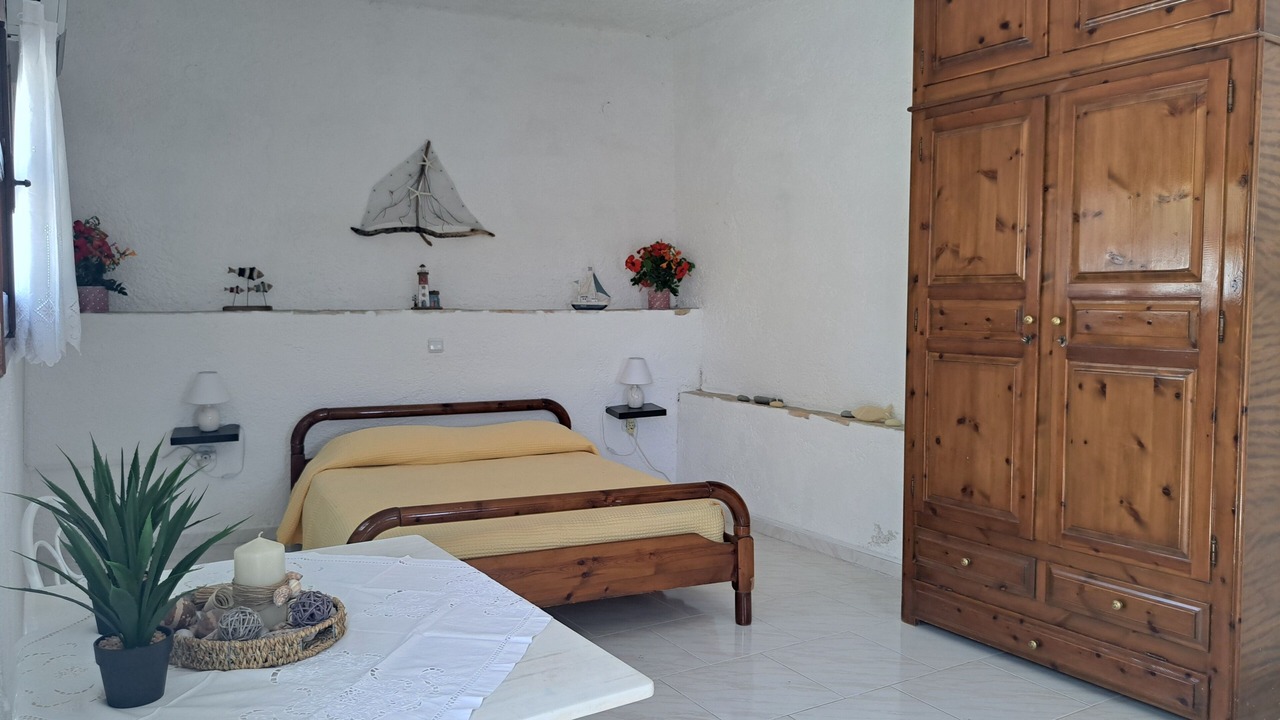 Photo of Bedroom in Alinda