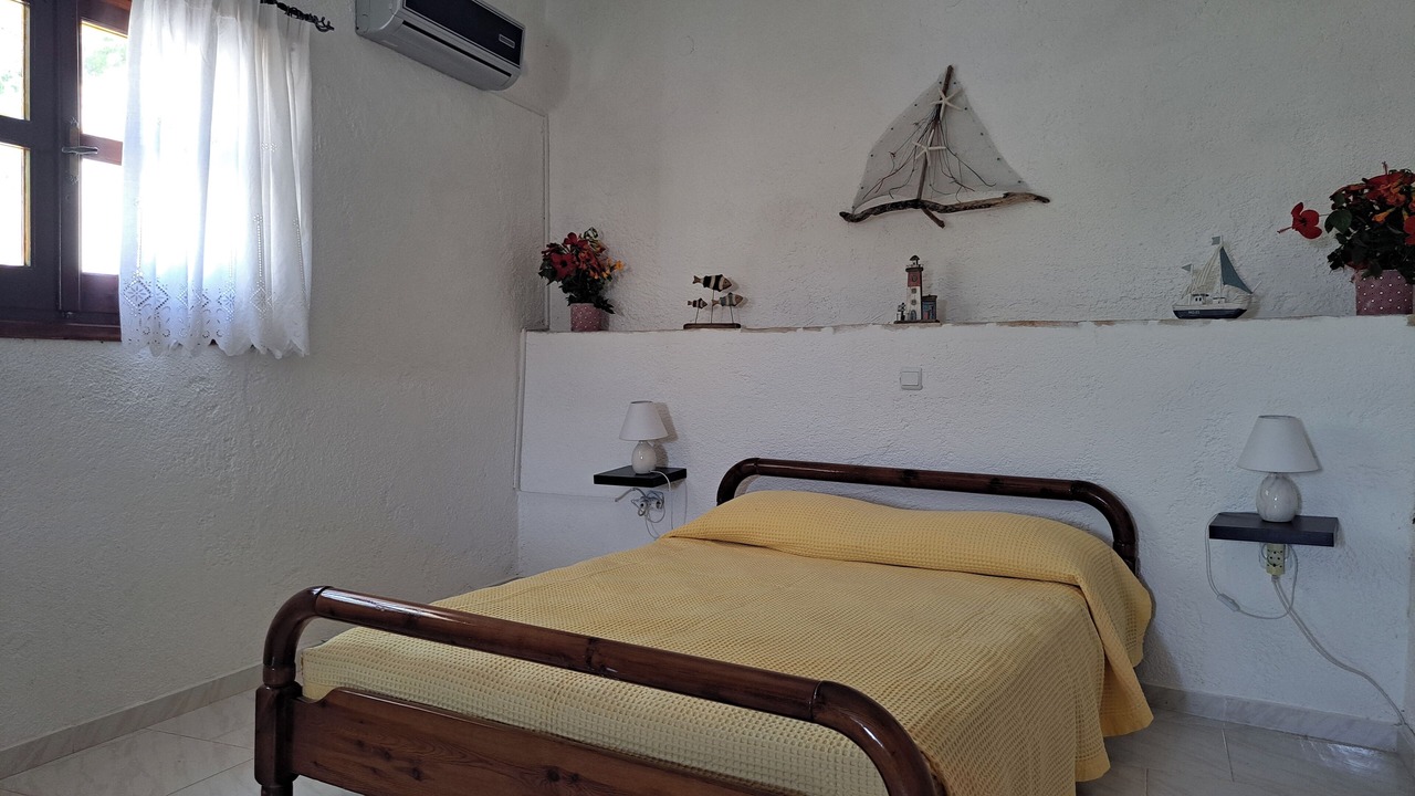Photo of Bedroom in Alinda