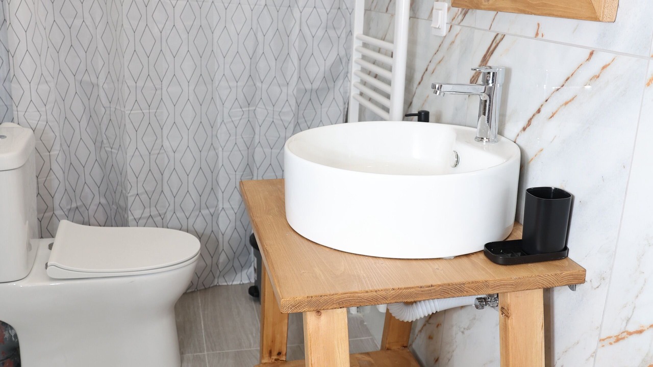 Photo of Bathroom in Trygonas