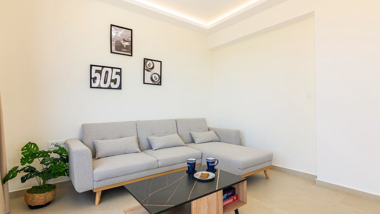 Photo of Livingroom in Gouvai