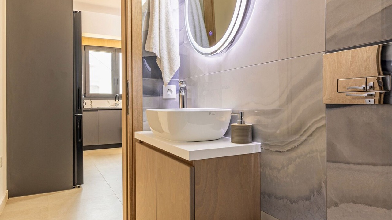 Photo of Bathroom in Gouvai