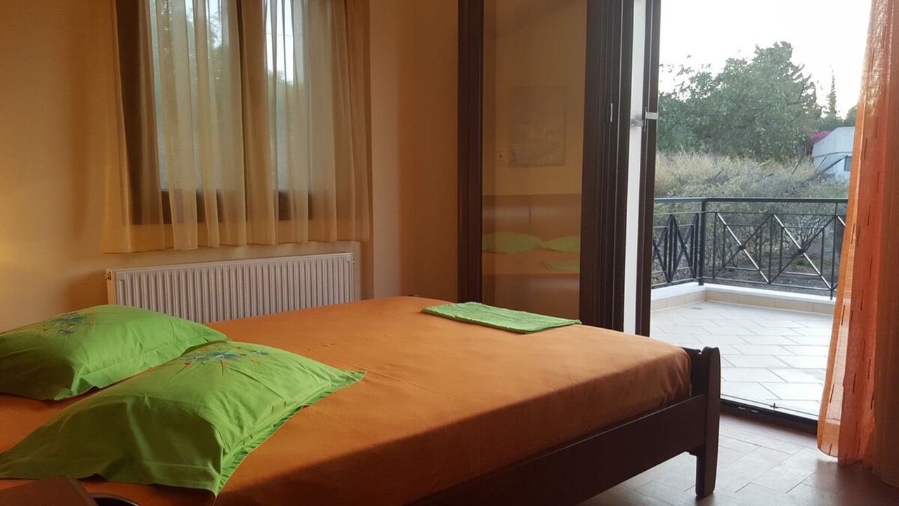 Photo of Bedroom in Kontos