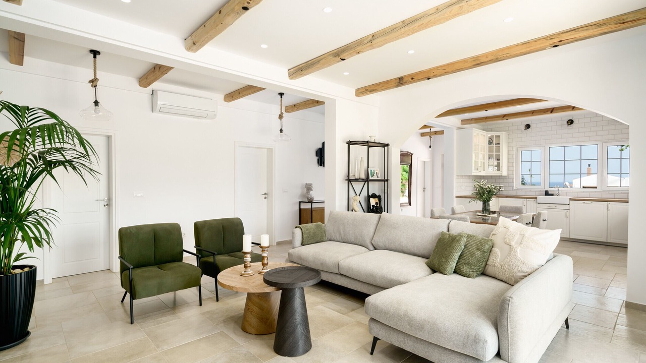 Photo of Livingroom in Dramia