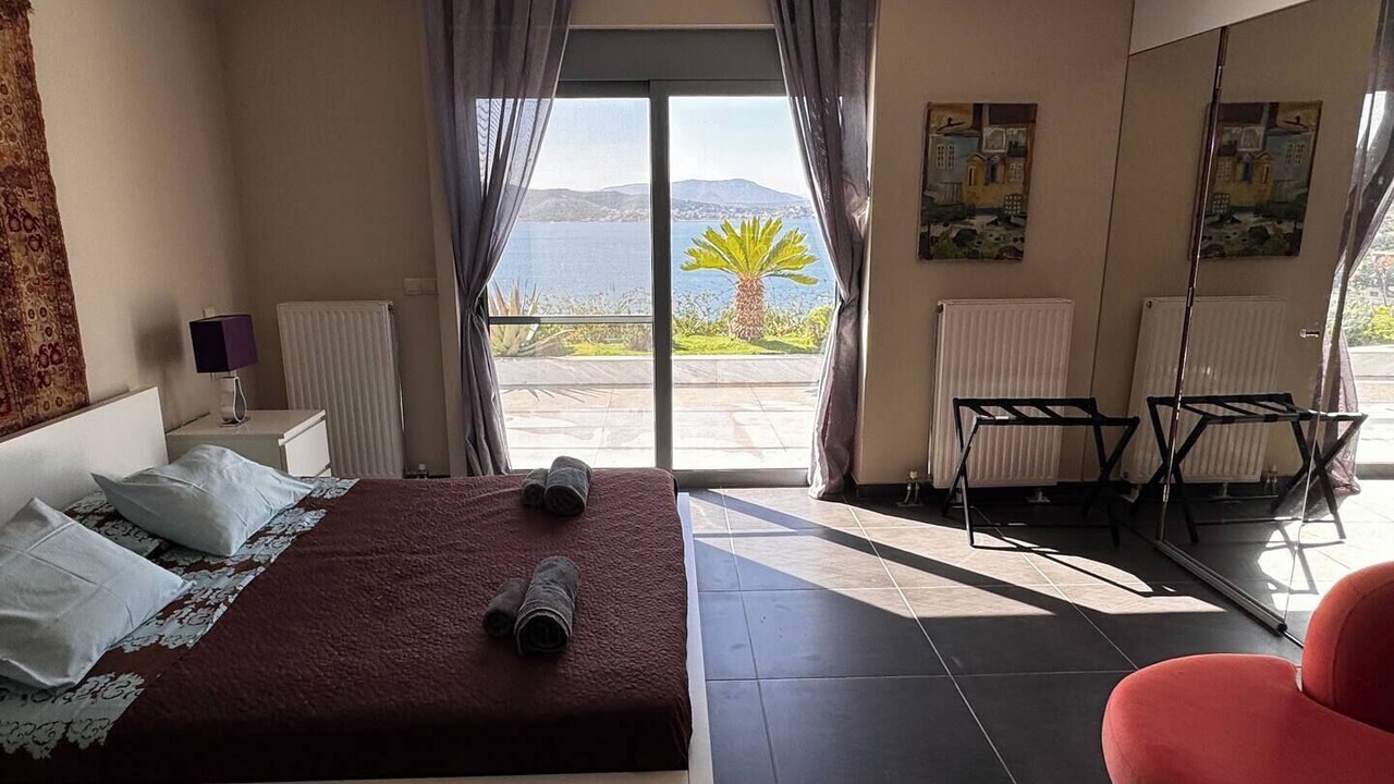 Photo of Bedroom in Loutropyrgos
