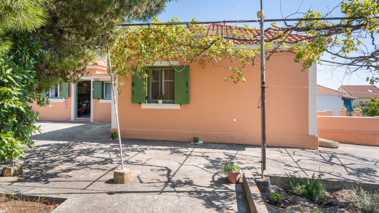Photo of Outdoor in Mantzavinata