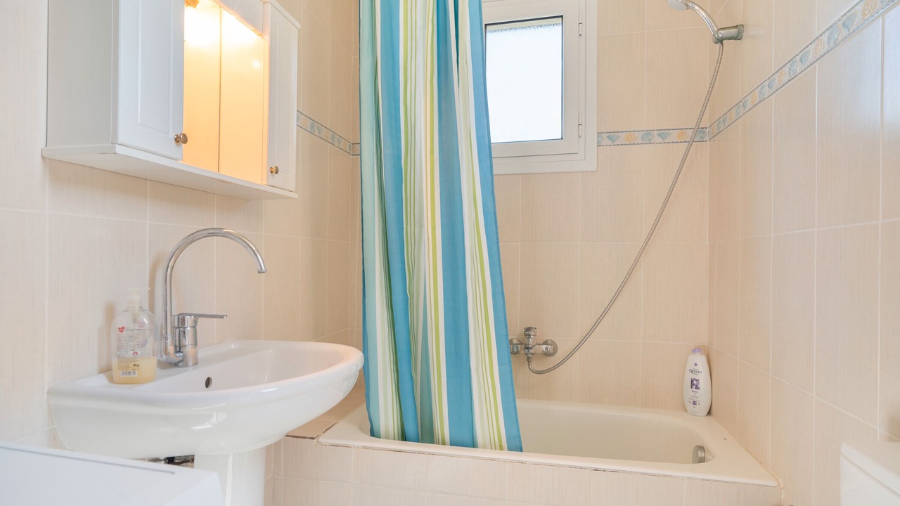 Photo of Bathroom in Mantzavinata
