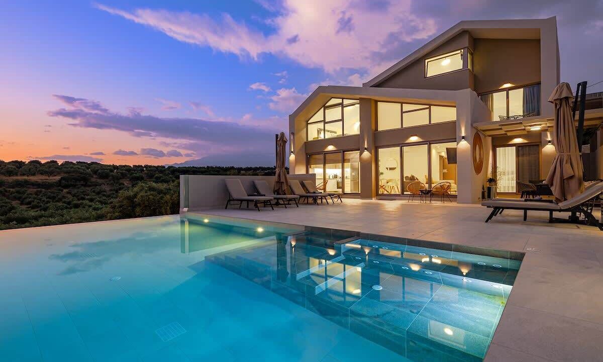 Photo of Outdoor in Stalos