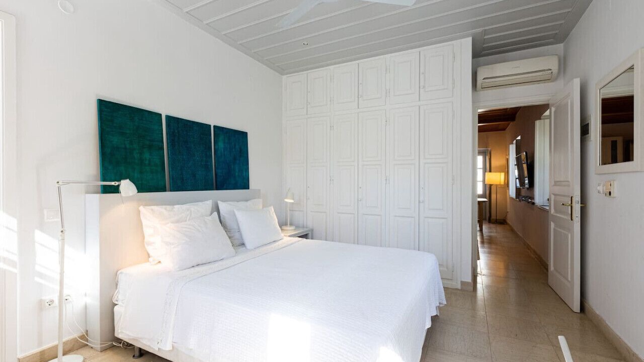 Photo of Bedroom in Hydra