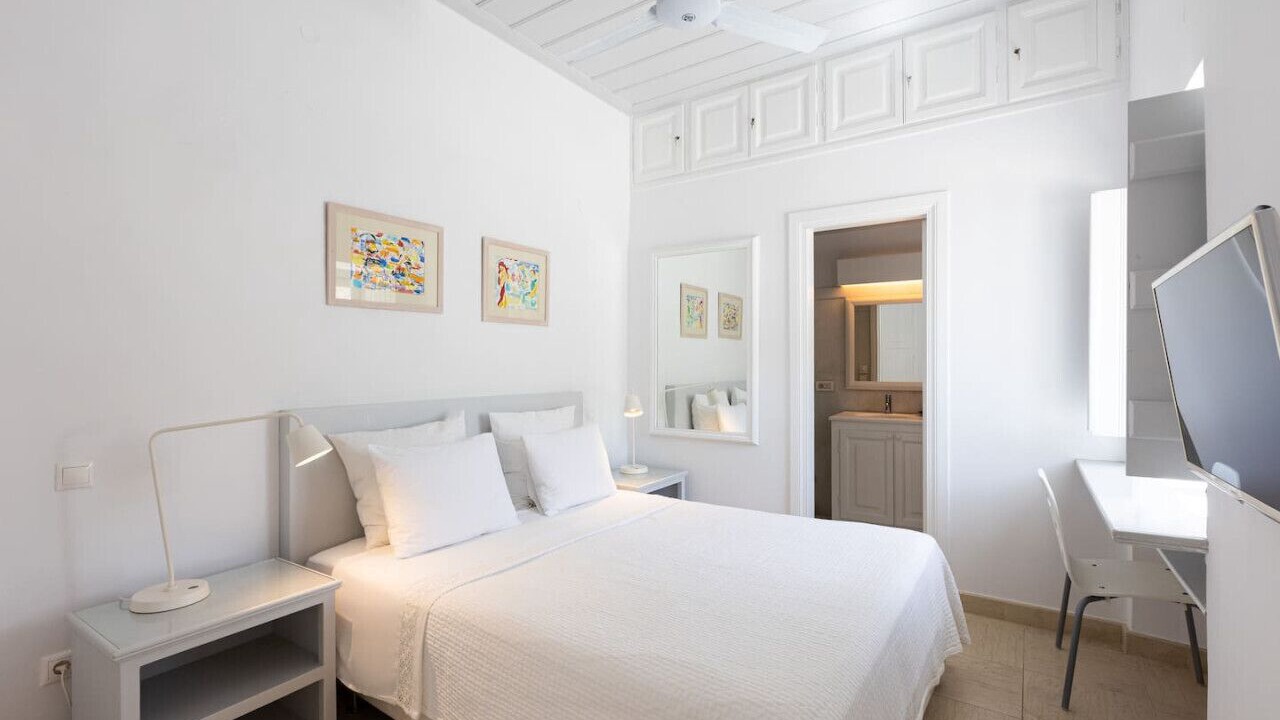 Photo of Bedroom in Hydra