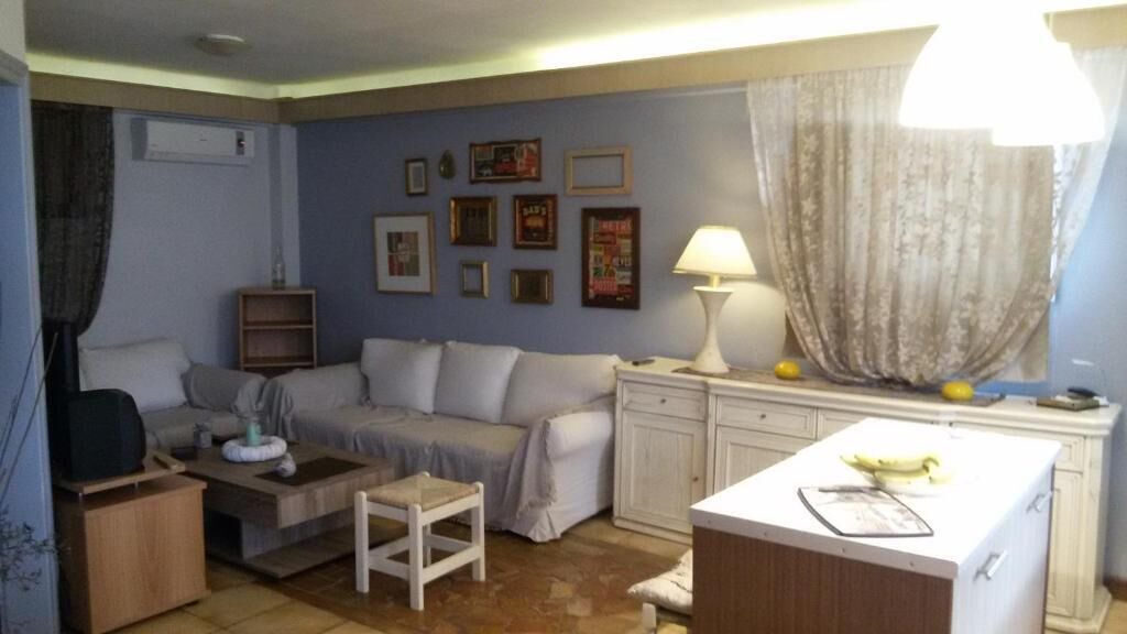 Photo of Livingroom in Karfas